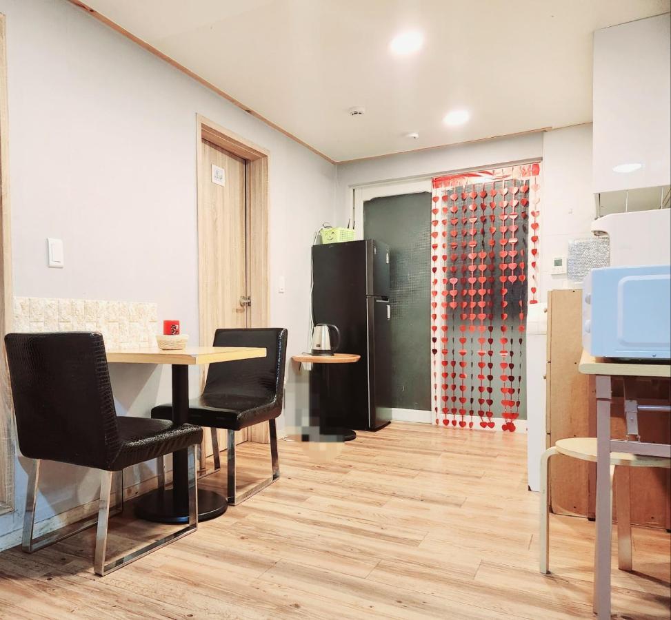 Hongdae Guest House Room#G#E#D#R#M Szöul Kültér fotó