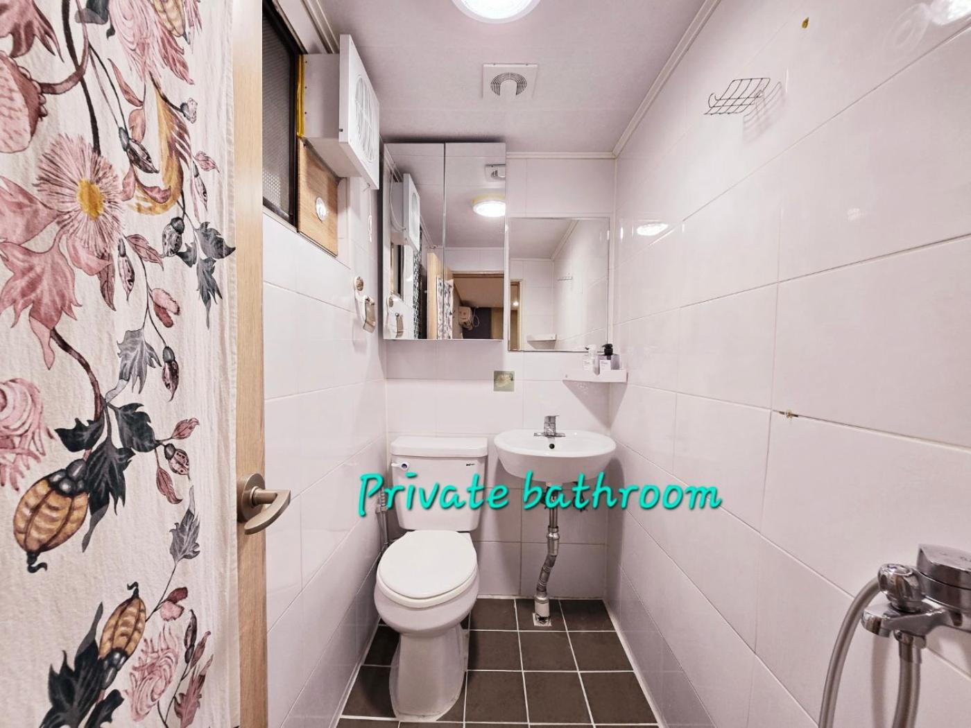 Hongdae Guest House Room#G#E#D#R#M Szöul Kültér fotó